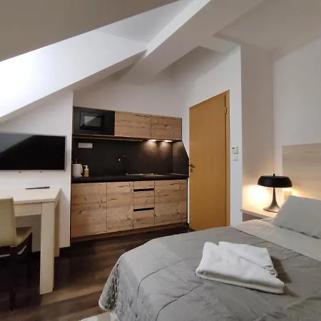 Mensi Apartman Resident C305 S Kuchyni